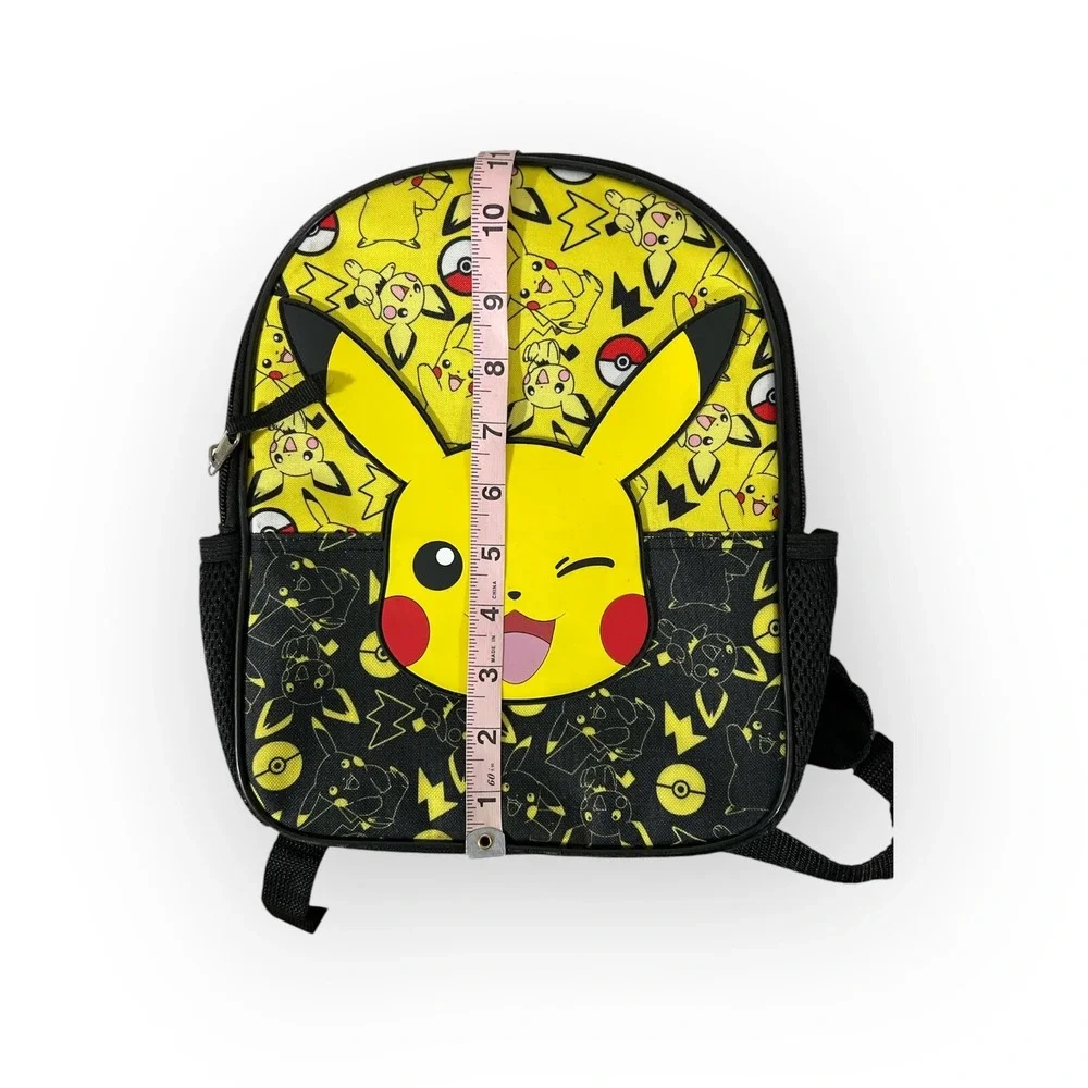Pokémon Pikachu 12